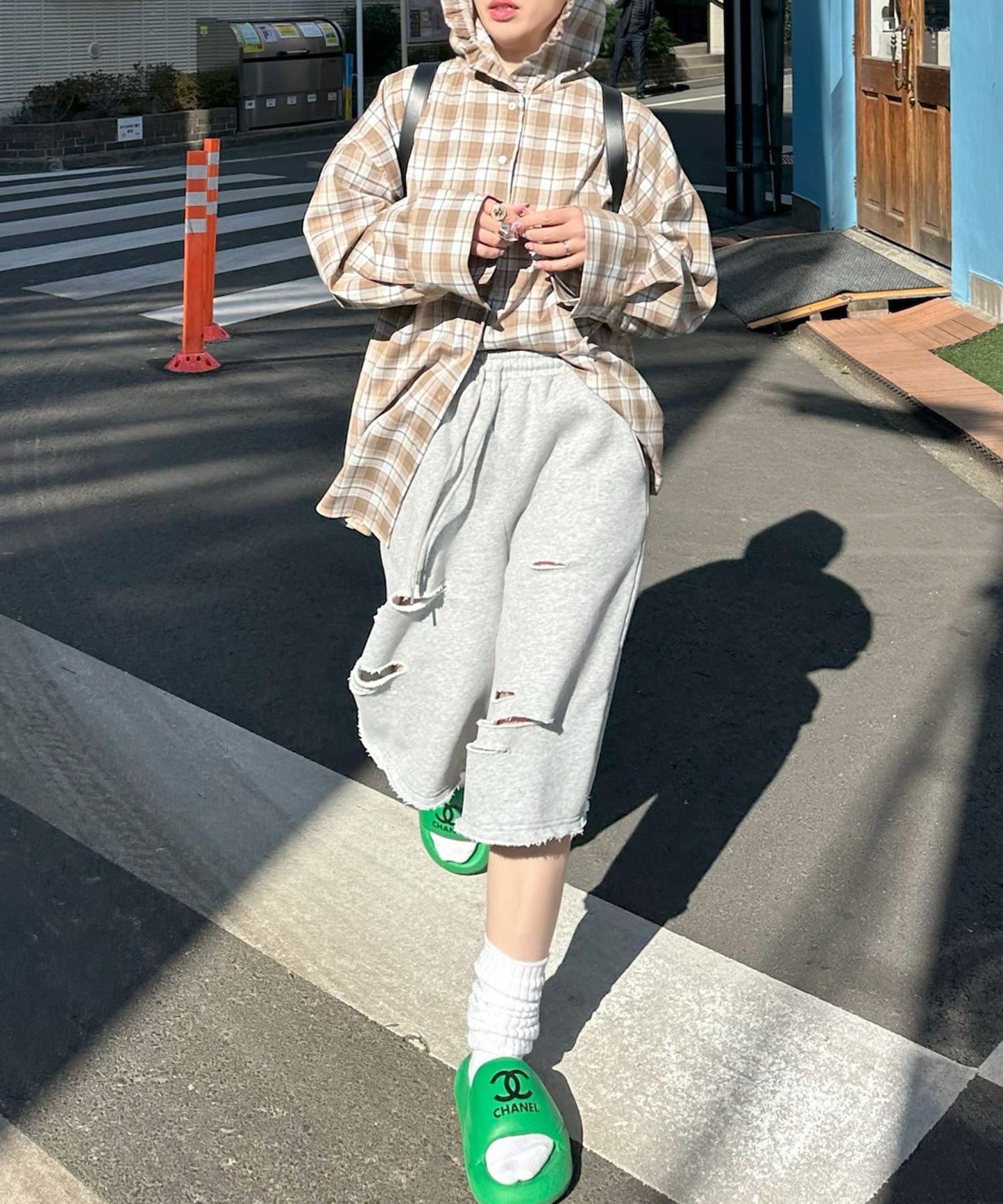 フリフリフードシャツ【サックスブルー】