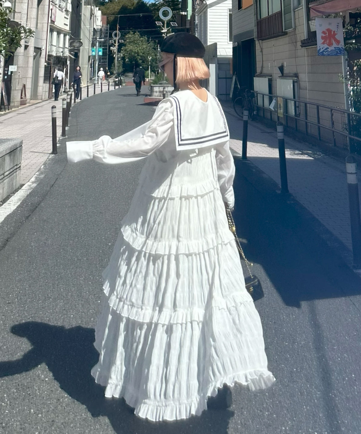 おっきいセーラー衿のライン入りブラウス【オフホワイト】