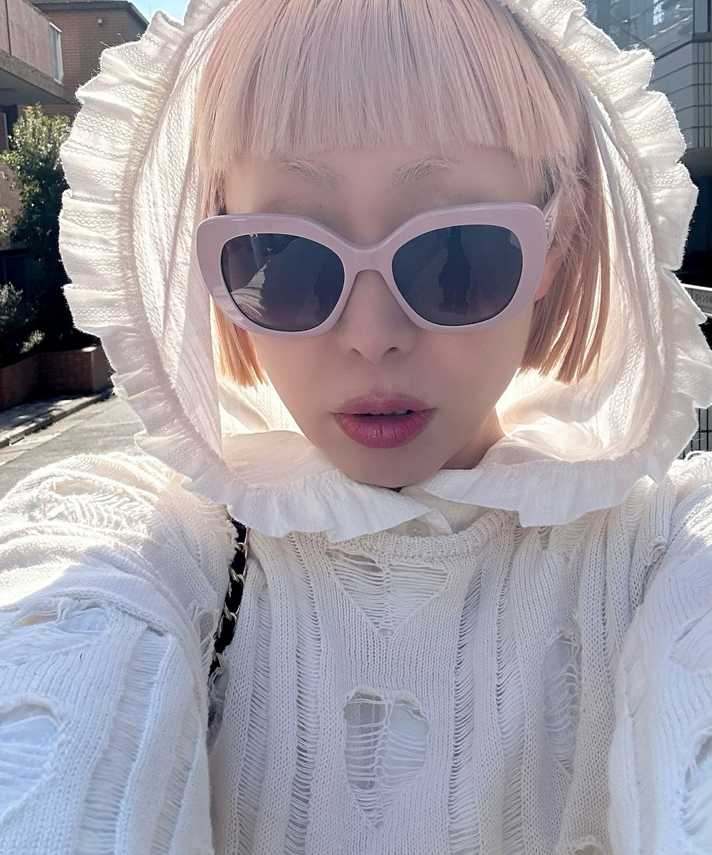 フリフリフードシャツ【オフホワイト】