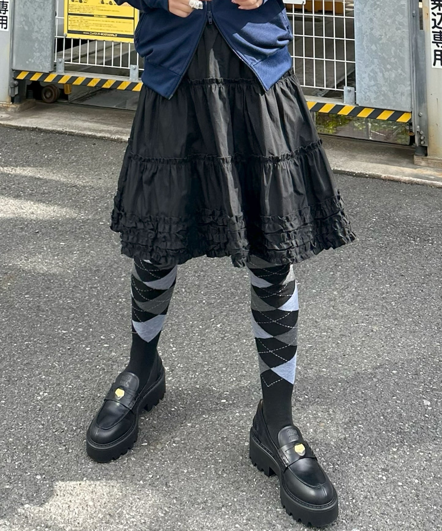 裾フリフリコットンスカート【ブラック】